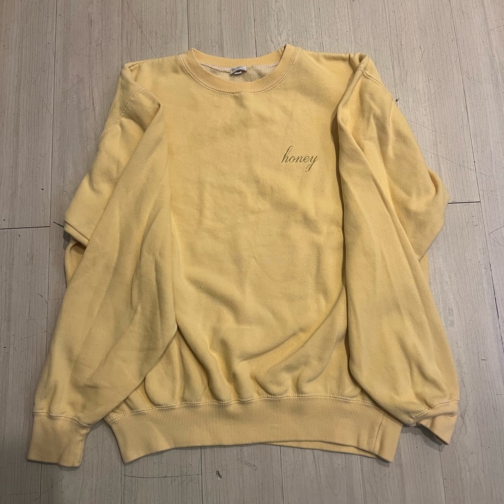 Yellow Honey Crewnwxk sweatshirt